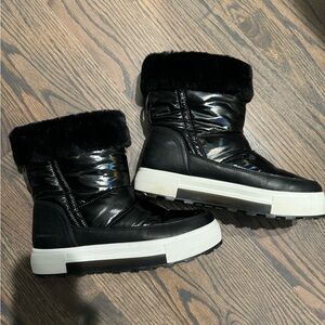 Cougar Black Winter Boots